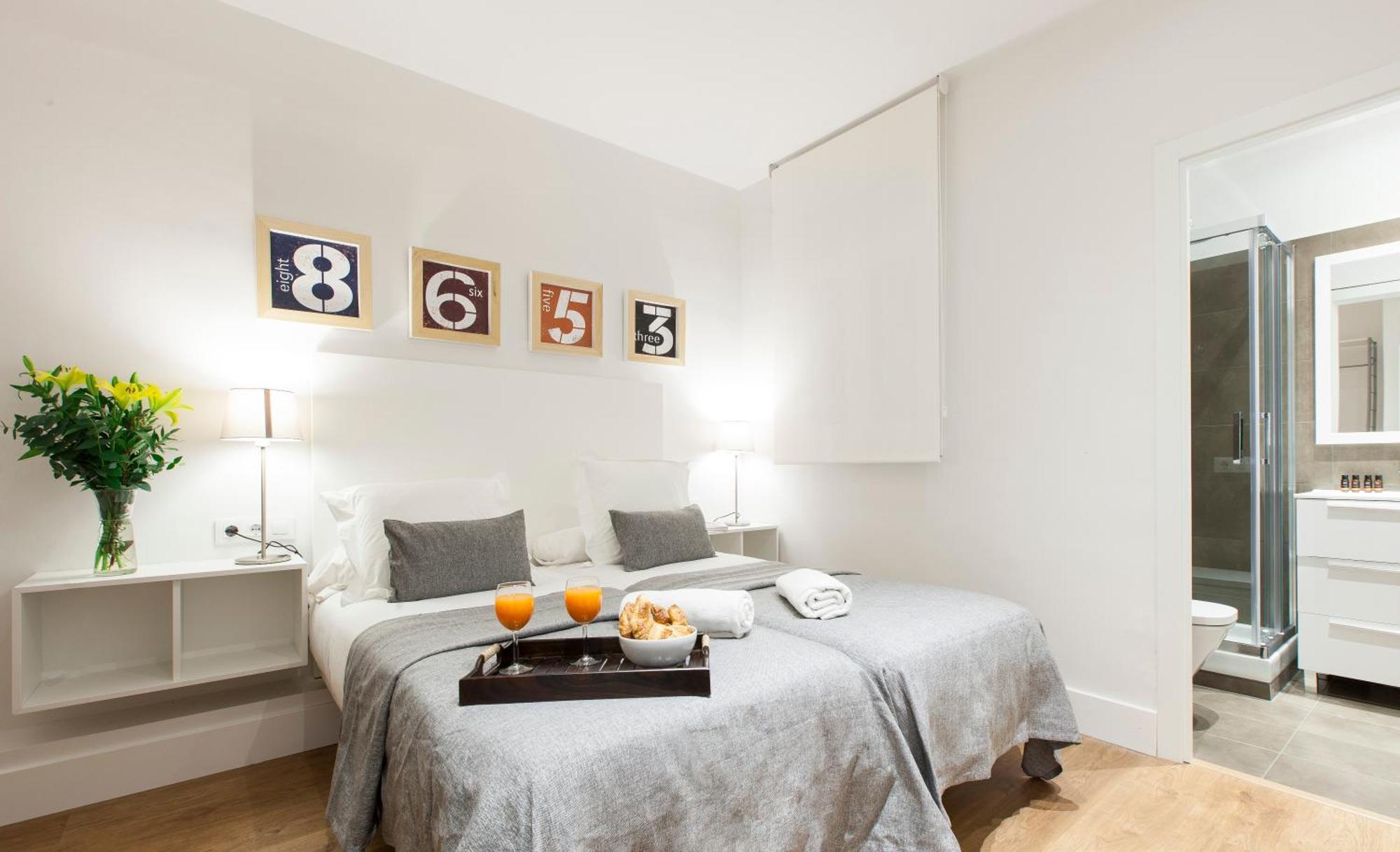 Aspasios Urquinaona Apartments Barcelona Bagian luar foto