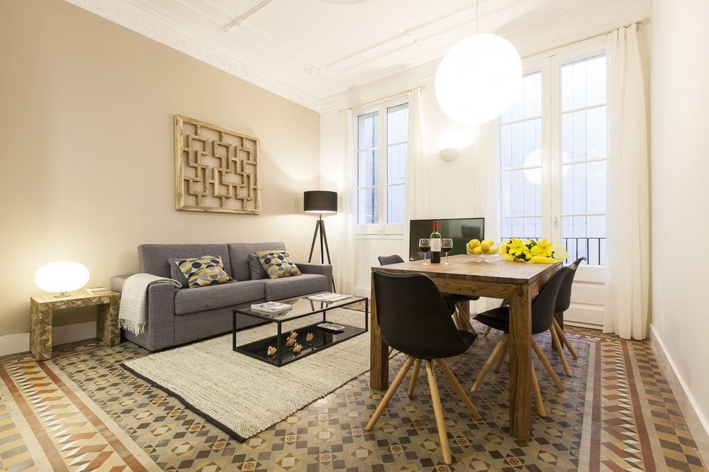 Aspasios Urquinaona Apartments Barcelona Bagian luar foto