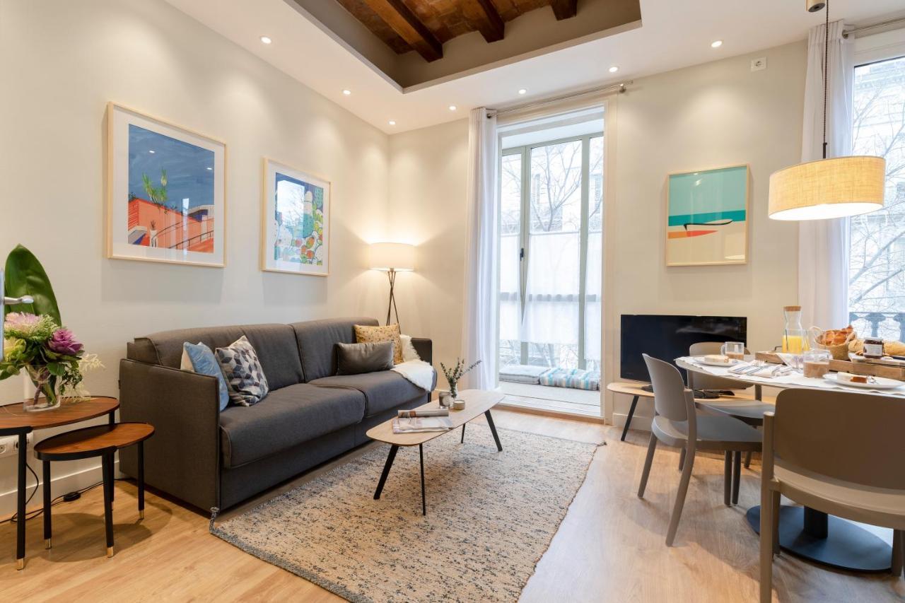Aspasios Urquinaona Apartments Barcelona Bagian luar foto